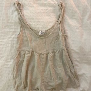 Princess Polly cream linen romper. Size 4. Great for beach cover up.